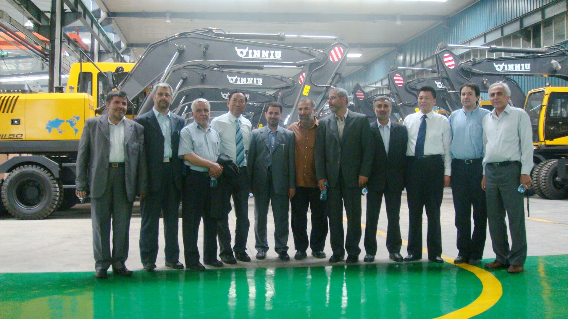 走進(jìn)勤牛陳列室,砥礪民企強(qiáng)國(guó)志 走進(jìn)勤牛陳列室,砥礪民企強(qiáng)國(guó)志