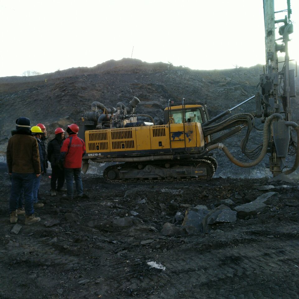 實業興邦,產業報國:2017,擼起袖子加油干 實業興邦,產業報國:2017,擼起袖子加油干